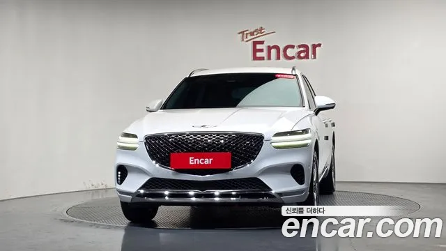 Genesis GV70 — Фото автомобиля 3