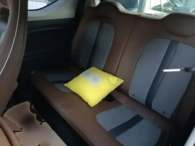 Wuling Hongguang Mini EV — Фото автомобиля 16
