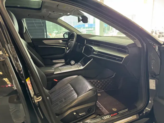Audi A6L — Фото автомобиля 9