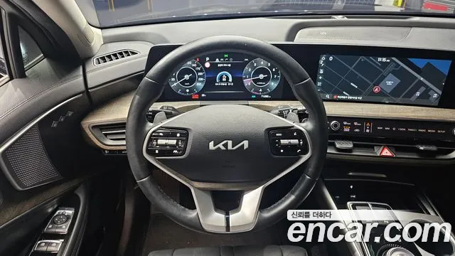 Kia K8 — Фото автомобиля 11