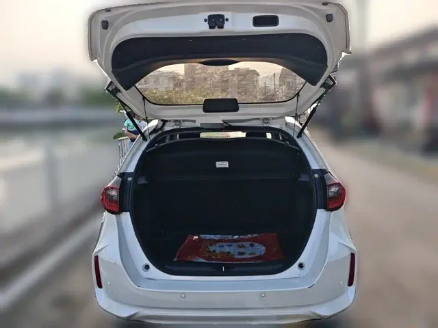Honda Fit — Фото автомобиля 15
