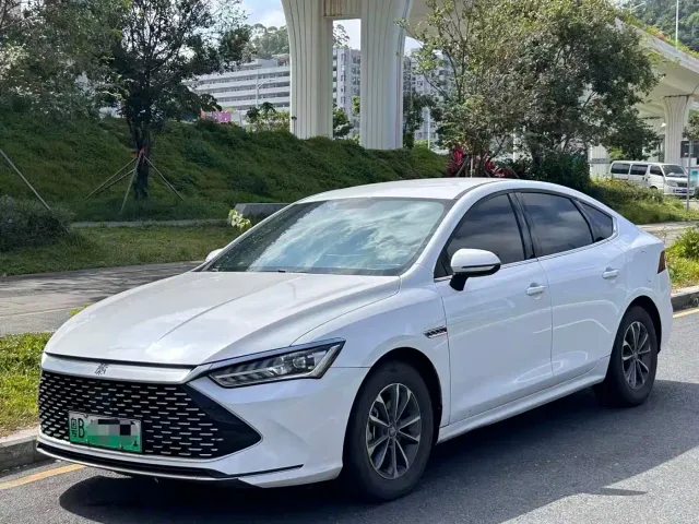 Фотография автомобиля — BYD Qin PLUS