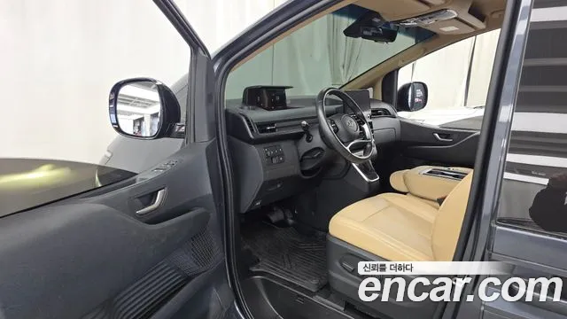 Hyundai Staria — Фото автомобиля 15
