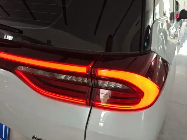GAC Trumpchi M6 — Фото автомобиля 7
