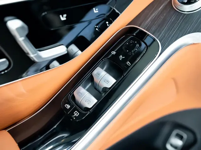 Mercedes-Benz S-Class — Фото автомобиля 14