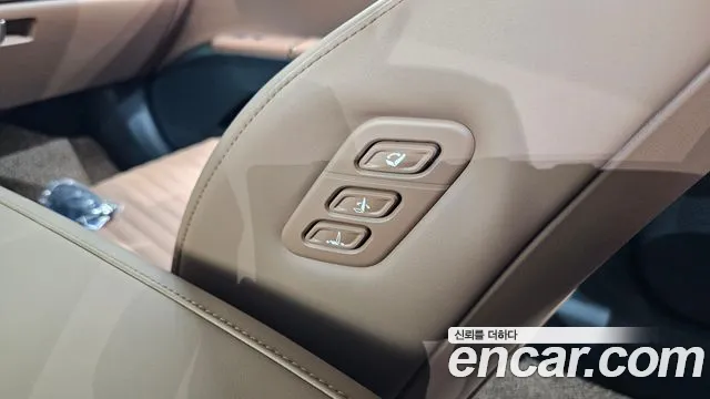 Hyundai Grandeur GN7 — Фото автомобиля 29