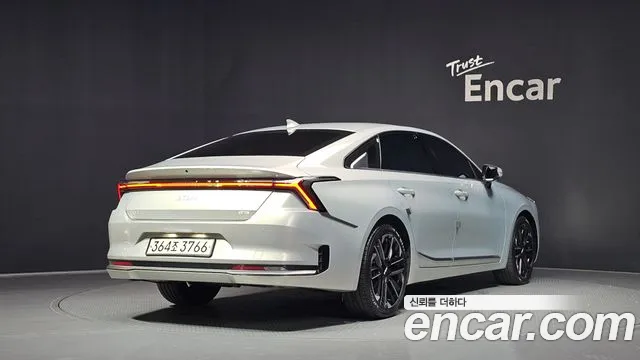 Kia K8 Signature — Фото автомобиля 2