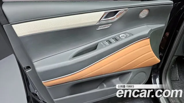 Genesis GV80 2.5T Бензин 2WD — Фото автомобиля 24