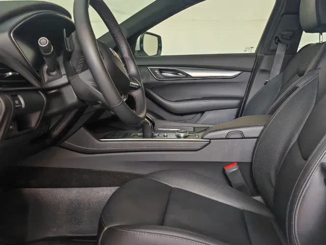 Cadillac CT5 — Фото автомобиля 7
