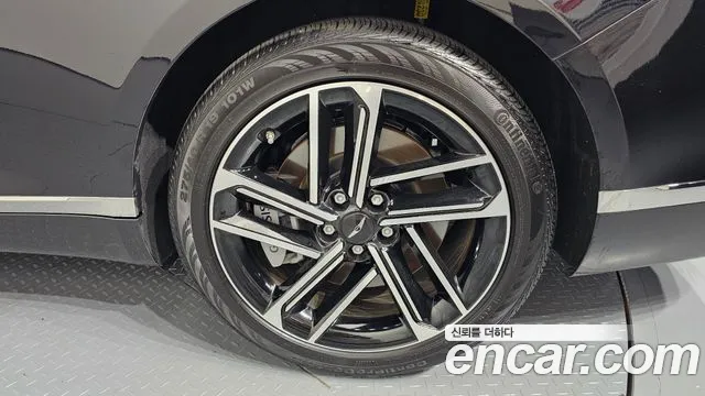 Genesis G80 Бензин 2.5 турбо 2WD — Фото автомобиля 20