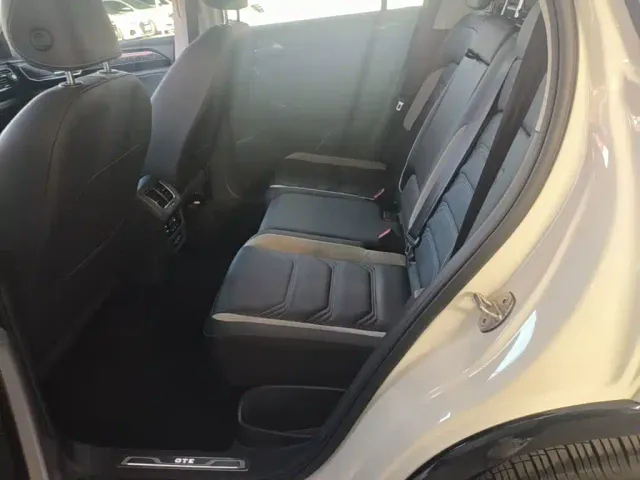 Volkswagen Tayron GTE Plug-in Hybrid — Фото автомобиля 16