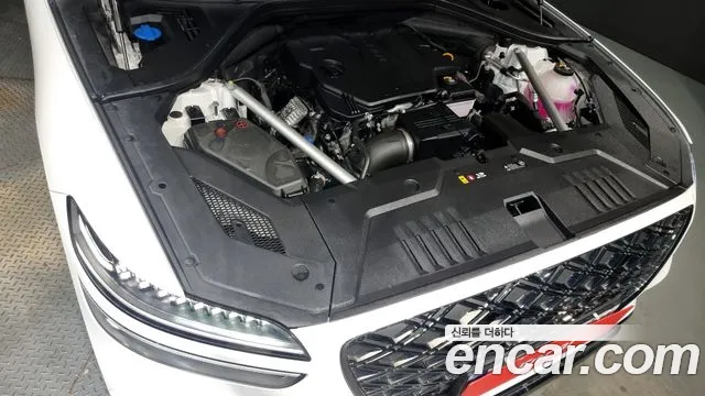 Genesis GV70 2.5T Бензин 2WD — Фото автомобиля 6