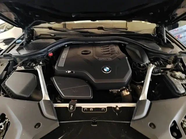 BMW 5 Series — Фото автомобиля 19
