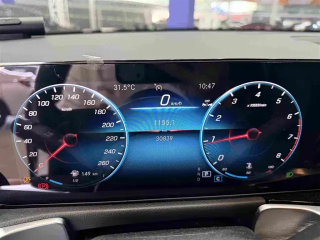 Mercedes-Benz Mercedes-Benz GLB 2022 Model GLB 200 Dynamic Edition — Фото автомобиля 11