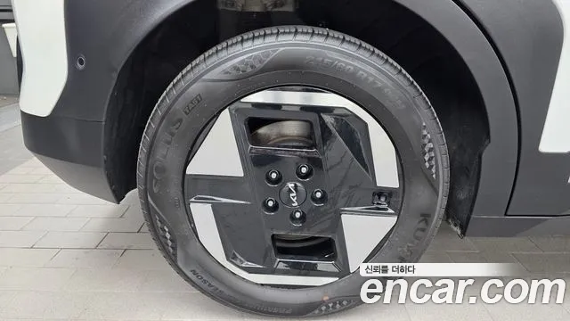 Kia EV3 — Фото автомобиля 5