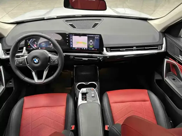 BMW X1 — Фото автомобиля 7