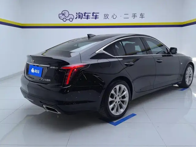 Cadillac CT5 — Фото автомобиля 3