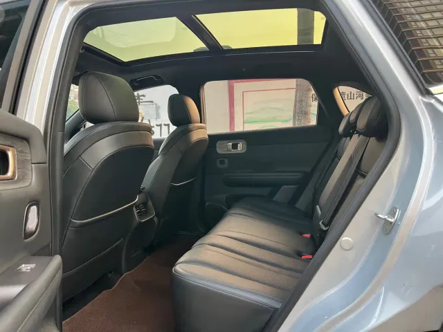 Wuling Starlight S — Фото автомобиля 9