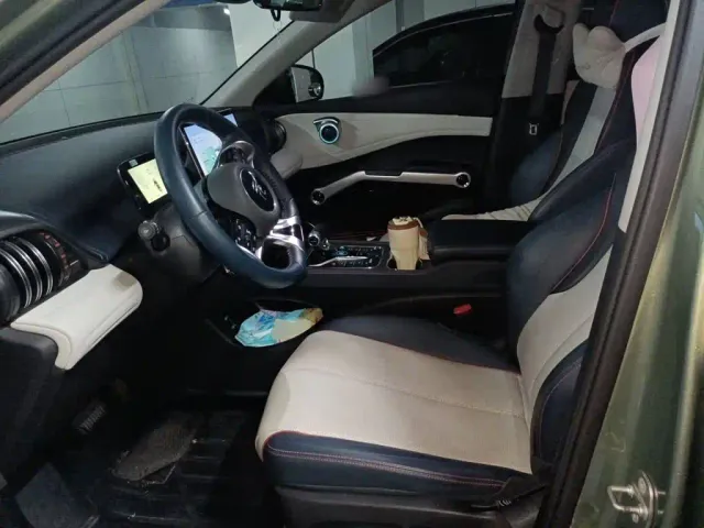BYD Yuan PLUS — Фото автомобиля 16