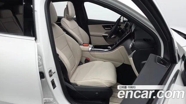Mercedes-Benz GLC-Class — Фото автомобиля 25