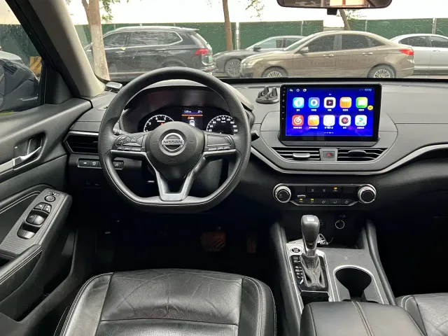 Nissan Teana — Фото автомобиля 18