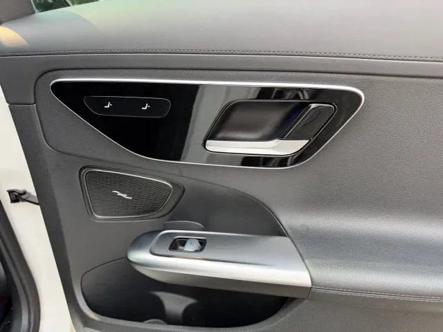 Mercedes-Benz C-Class — Фото автомобиля 20