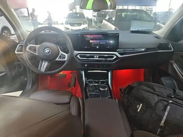 BMW i3 — Фото автомобиля 9