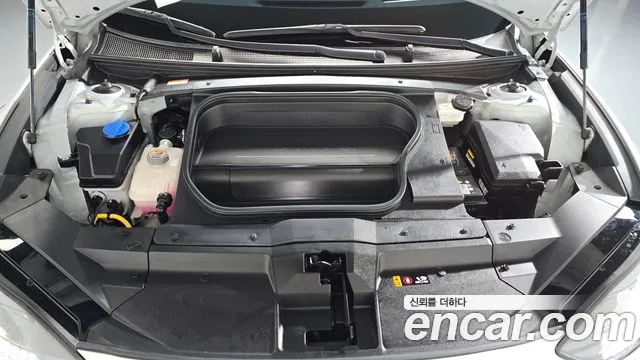 Hyundai Ioniq 6 — Фото автомобиля 6