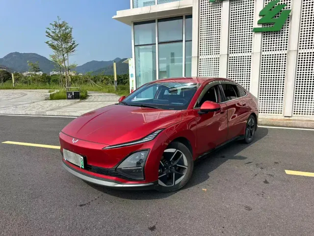 Wuling Starlight — Фото автомобиля 4