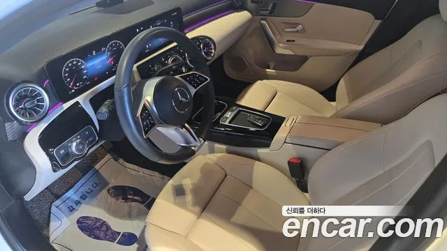 Mercedes-Benz A-Class W177 — Фото автомобиля 14