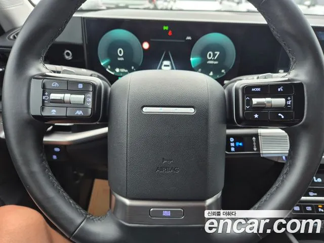 Hyundai Grandeur Grandeur (GN7) 2.5 Бензин 2WD — Фото автомобиля 16