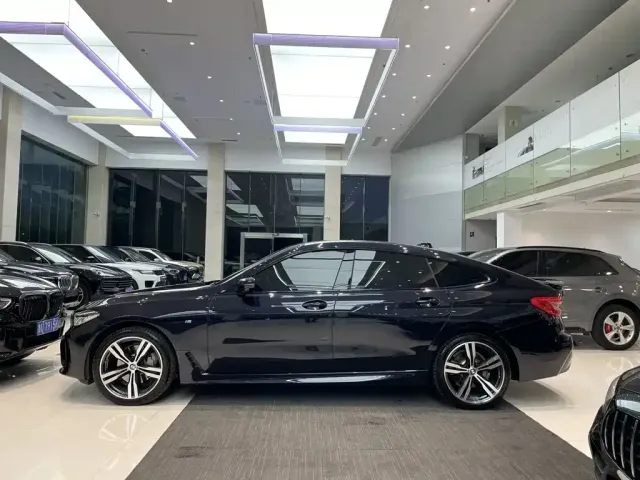 BMW 6 Series Gran Turismo — Фото автомобиля 3