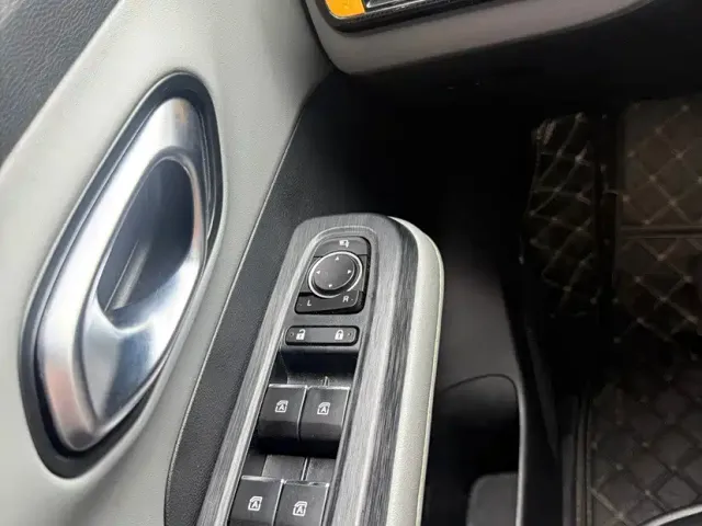GAC Aion Y — Фото автомобиля 17