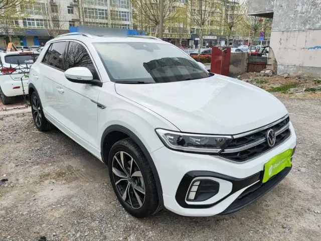 Volkswagen T-Roc — Фото автомобиля 21