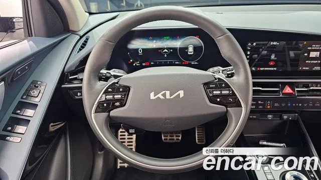 Kia Niro The All New Niro Signature — Фото автомобиля 11
