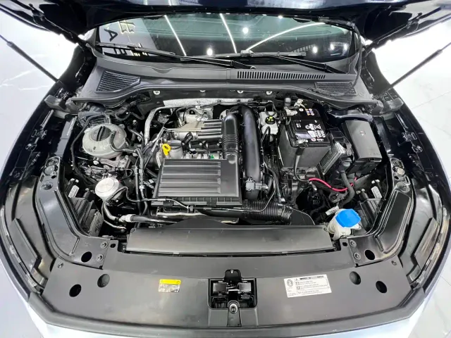 Volkswagen Passat — Фото автомобиля 20