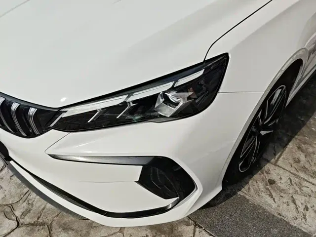 Geely Binrui — Фото автомобиля 23