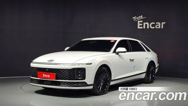 Фотография автомобиля — Hyundai Grandeur GN7
