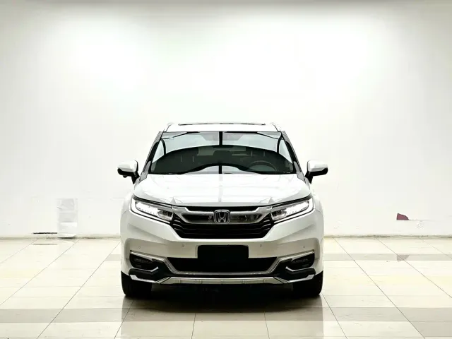 Honda Avancier — Фото автомобиля 2