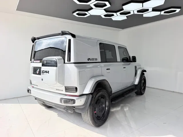 iCAR V23 — Фото автомобиля 7