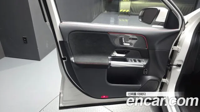 Mercedes-Benz GLA-Class H247 — Фото автомобиля 13