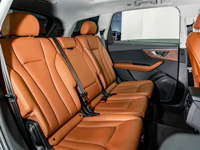 Audi Q7 — Фото автомобиля 23