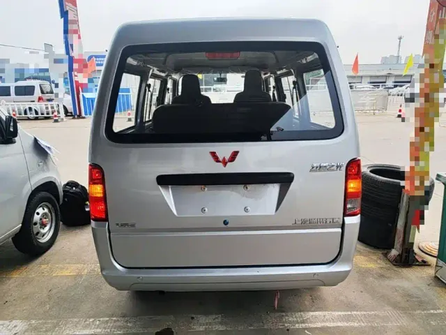 Wuling Zhiguang — Фото автомобиля 5