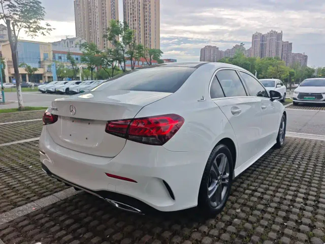 Mercedes-Benz A-Class — Фото автомобиля 4