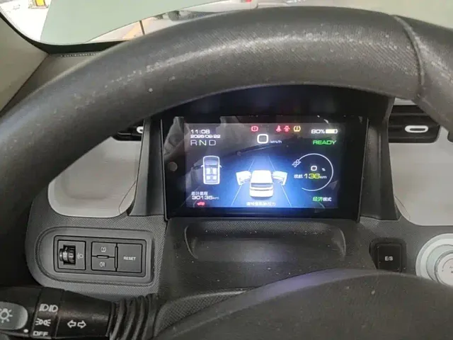 Wuling Hongguang Mini EV — Фото автомобиля 11
