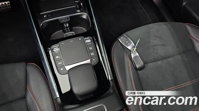 Mercedes-Benz GLA-Class — Фото автомобиля 18