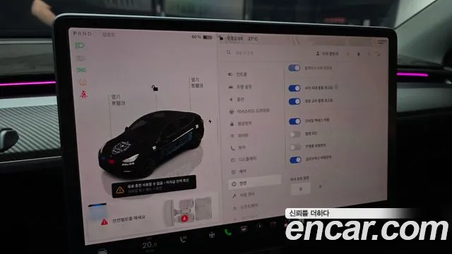 Tesla Model Y — Фото автомобиля 17