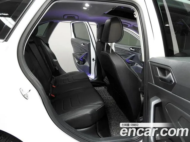 Volkswagen Jetta — Фото автомобиля 11