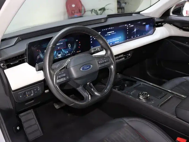 Ford Mondeo — Фото автомобиля 10
