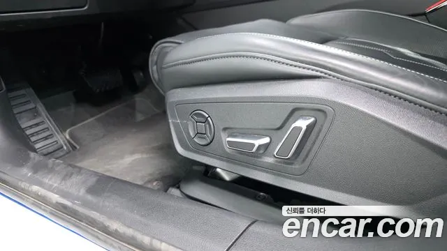 Audi A6 45 TFSI Premium — Фото автомобиля 28